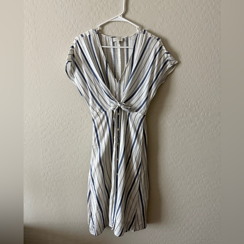Lucky Brand Striped V-Neck Tie-Front Dress
